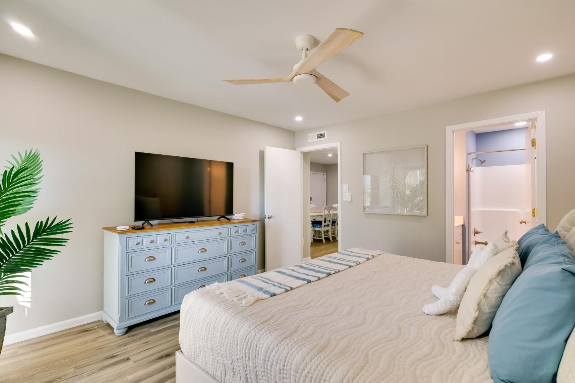 Emerald Isle Condo With Indoor Pool And Beach Access! Luaran gambar