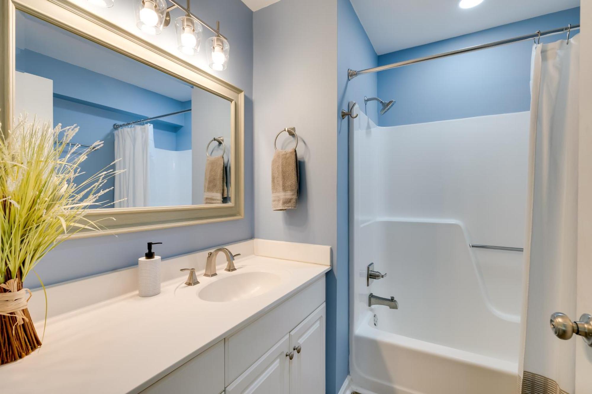 Emerald Isle Condo With Indoor Pool And Beach Access! Luaran gambar